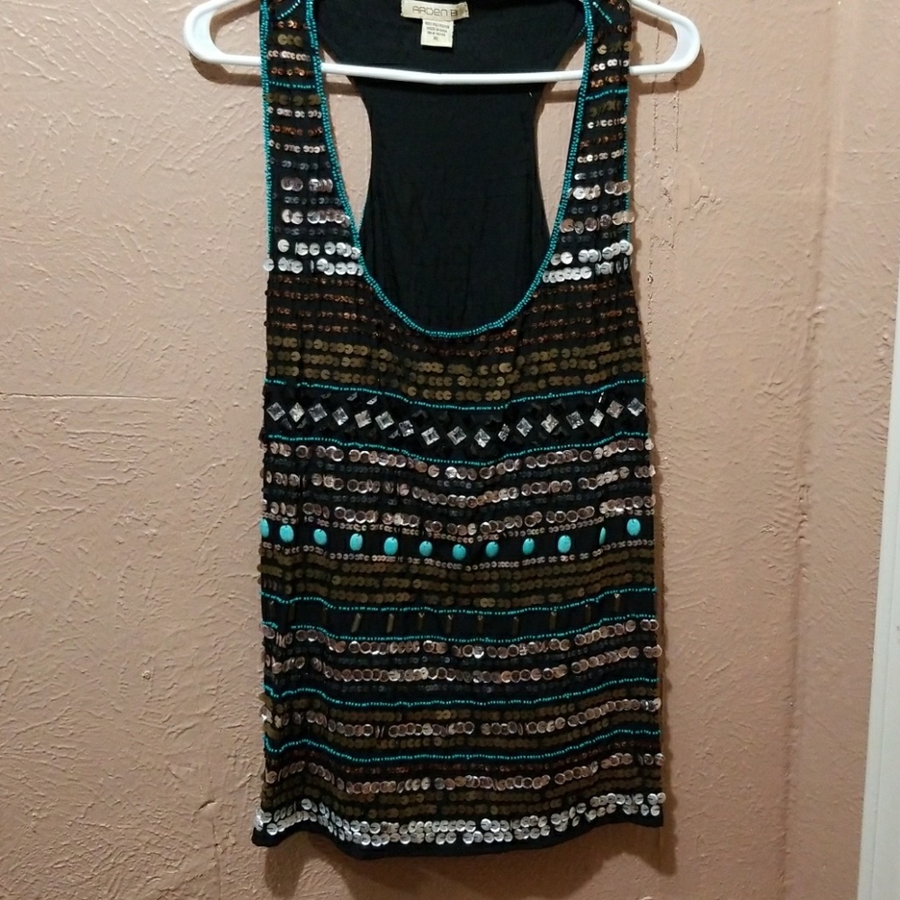 Arden b top
